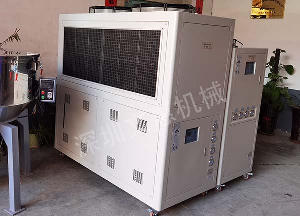 深圳冷水机厂家_使用冷水机怎么节约用电呢？